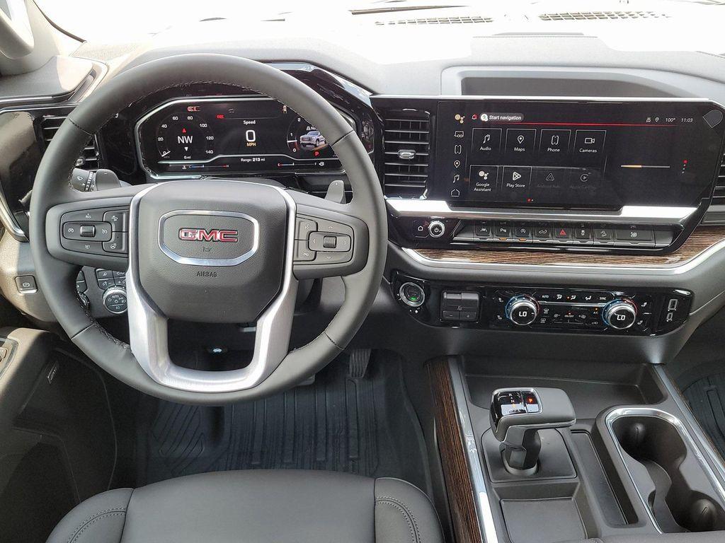 new 2025 GMC Sierra 1500 car, priced at $58,435