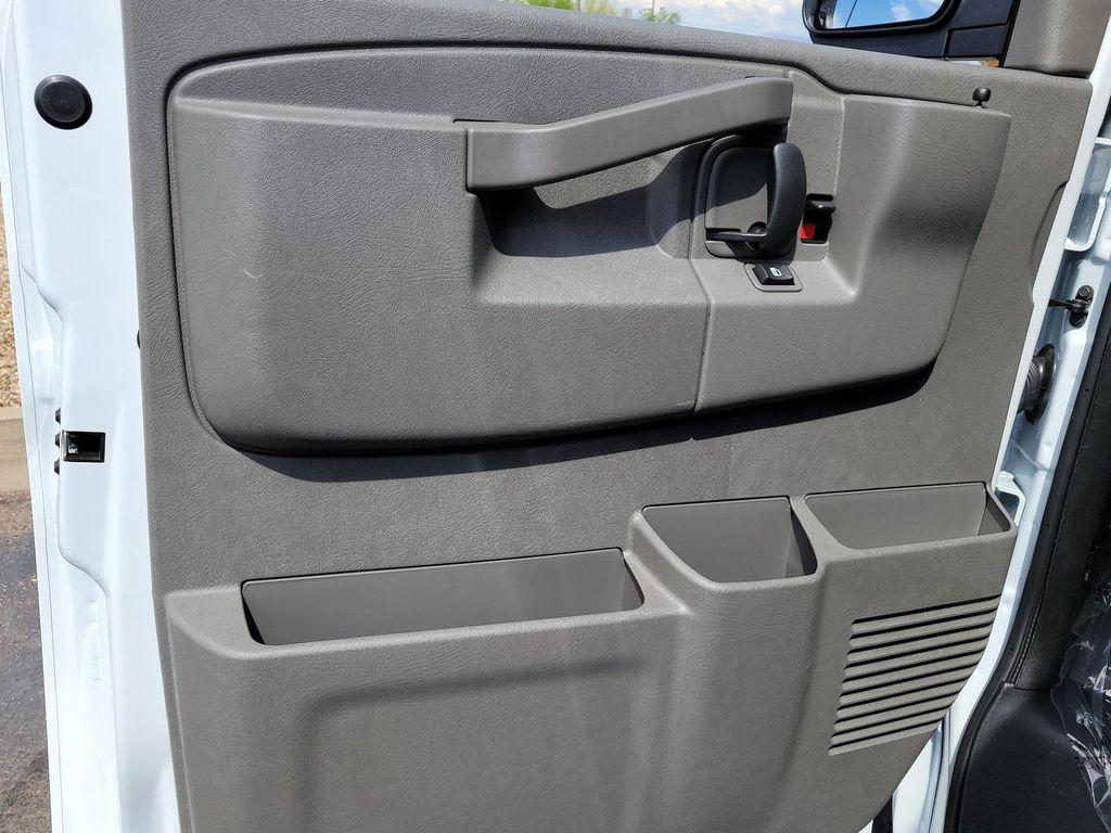 new 2025 GMC Savana 2500 car, priced at $45,788