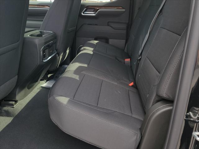 new 2025 GMC Sierra 1500 car, priced at $53,620