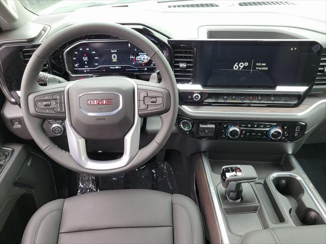 new 2025 GMC Sierra 1500 car, priced at $64,285