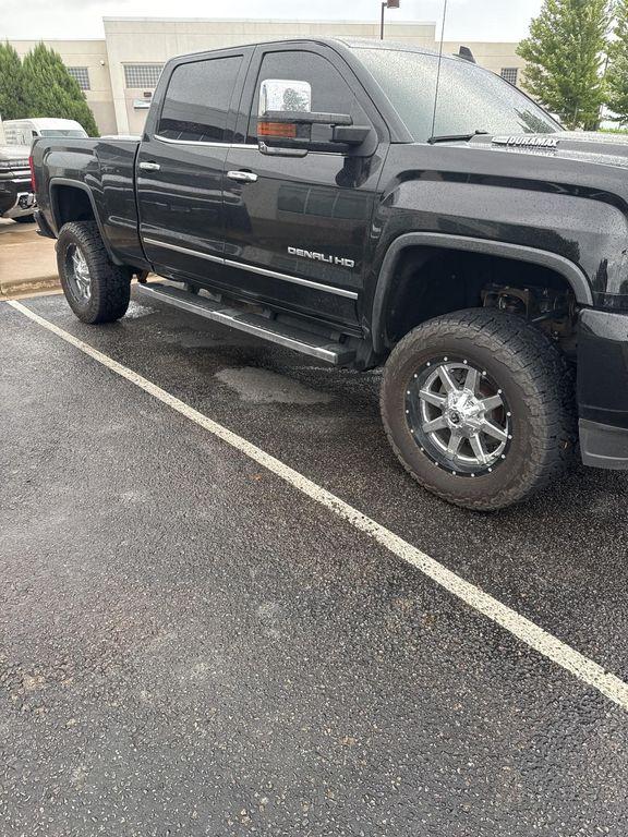 used 2017 GMC Sierra 2500 car, priced at $48,074