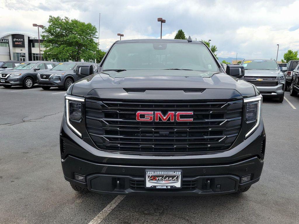 new 2025 GMC Sierra 1500 car, priced at $59,725