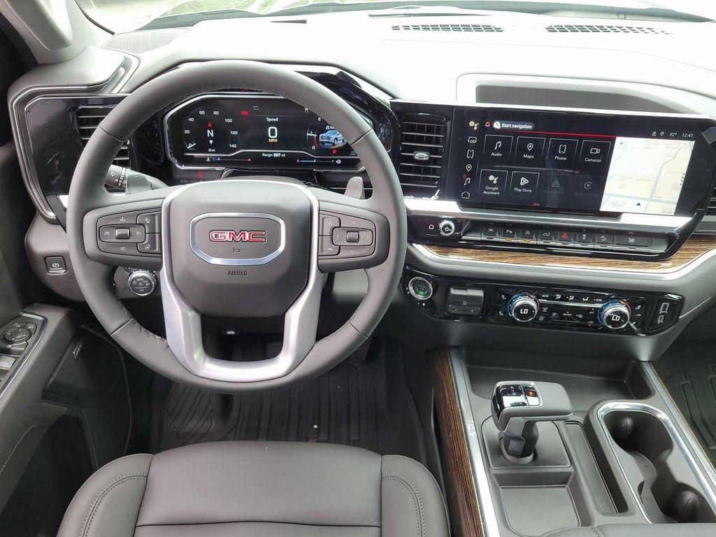 new 2025 GMC Sierra 1500 car, priced at $59,725