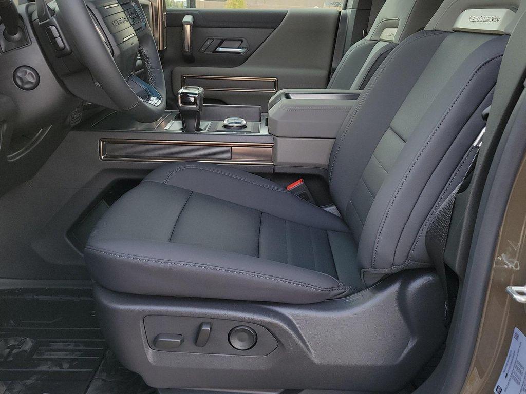 new 2025 GMC HUMMER EV Pickup car, priced at $99,915