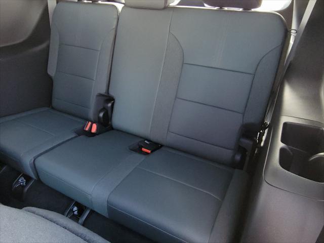 new 2025 GMC Acadia car, priced at $53,290