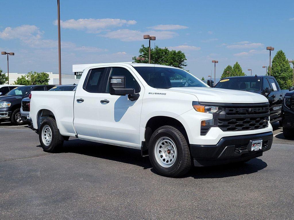 used 2022 Chevrolet Silverado 1500 car, priced at $27,244