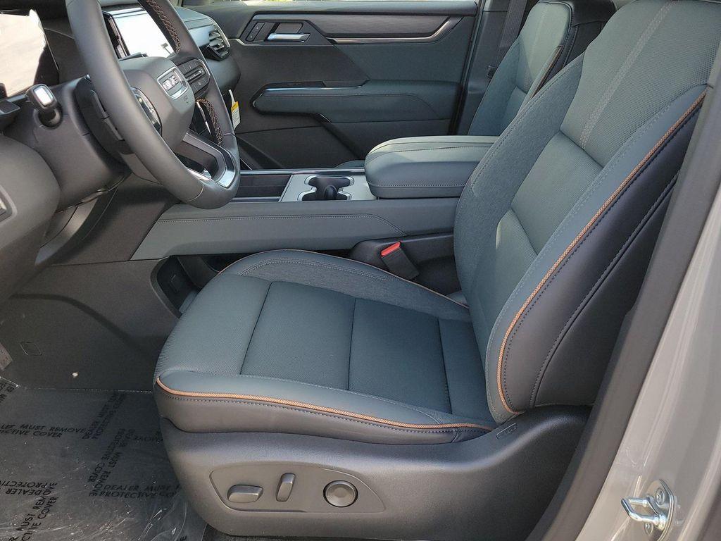 new 2026 GMC Acadia car, priced at $55,840