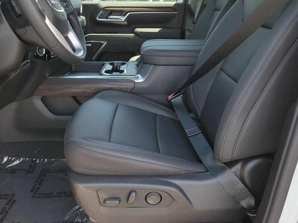 new 2025 GMC Sierra 2500 car, priced at $82,825