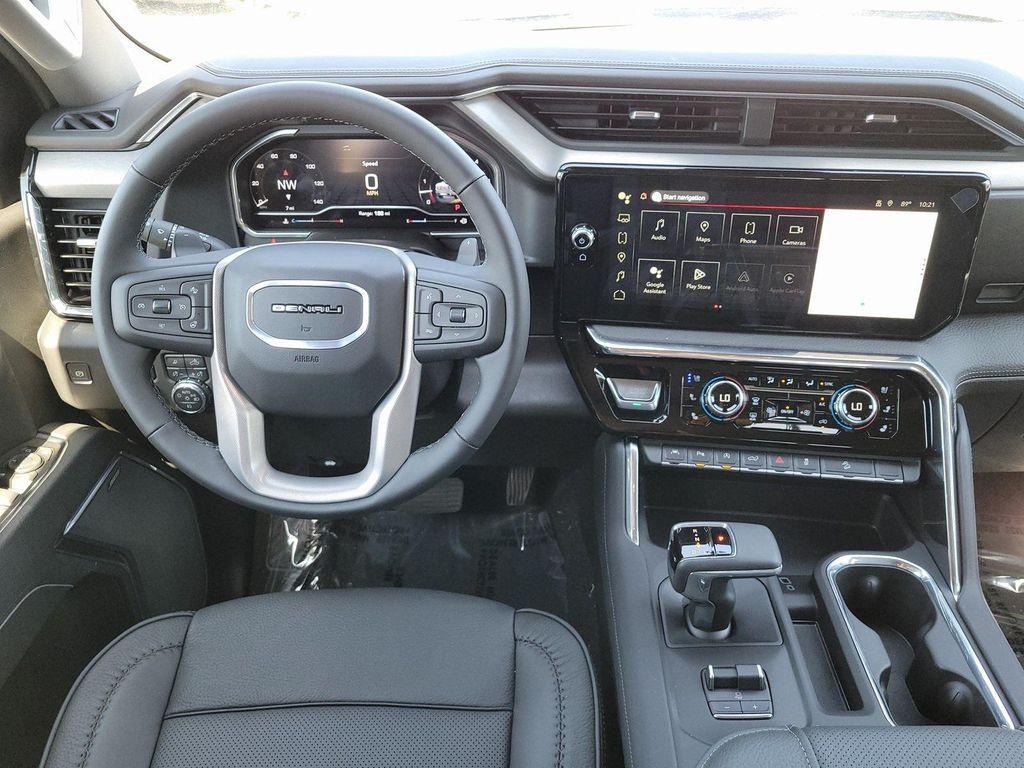 new 2025 GMC Sierra 1500 car, priced at $70,395