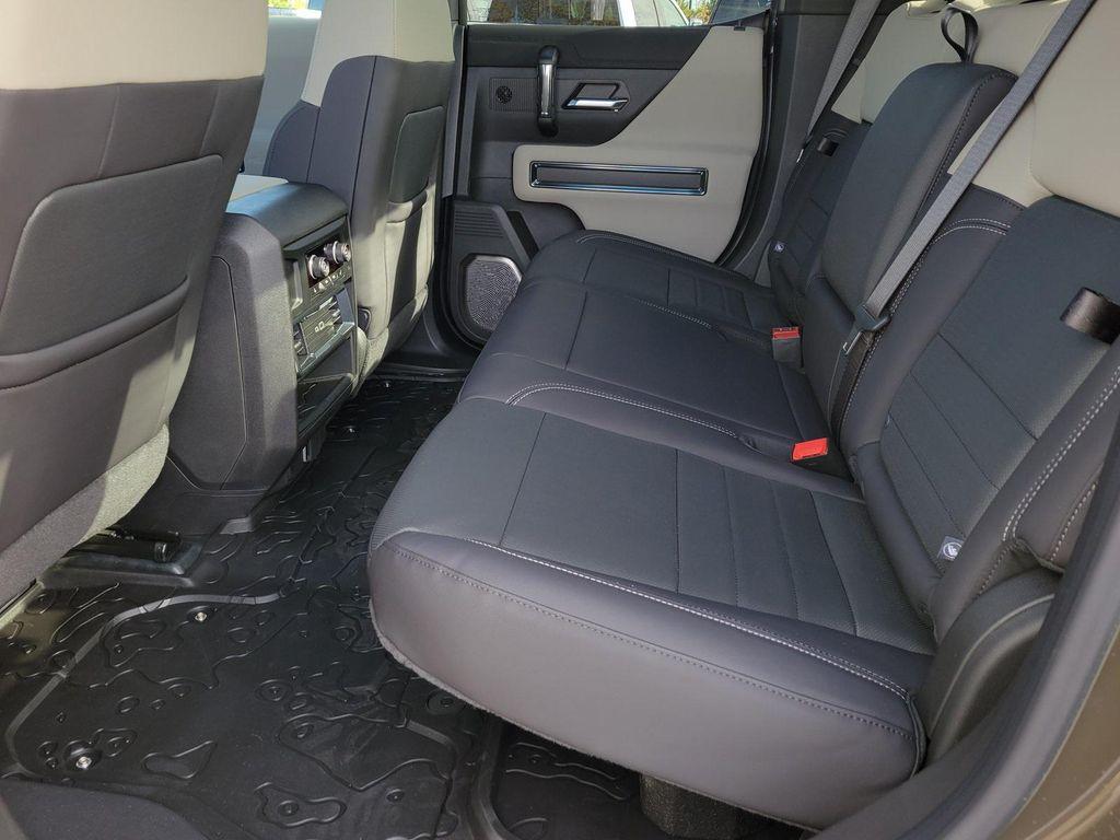 new 2026 GMC HUMMER EV Pickup car, priced at $105,860