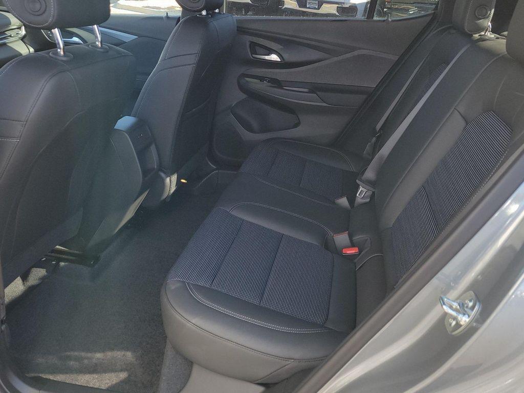 new 2025 Buick Envista car, priced at $23,135