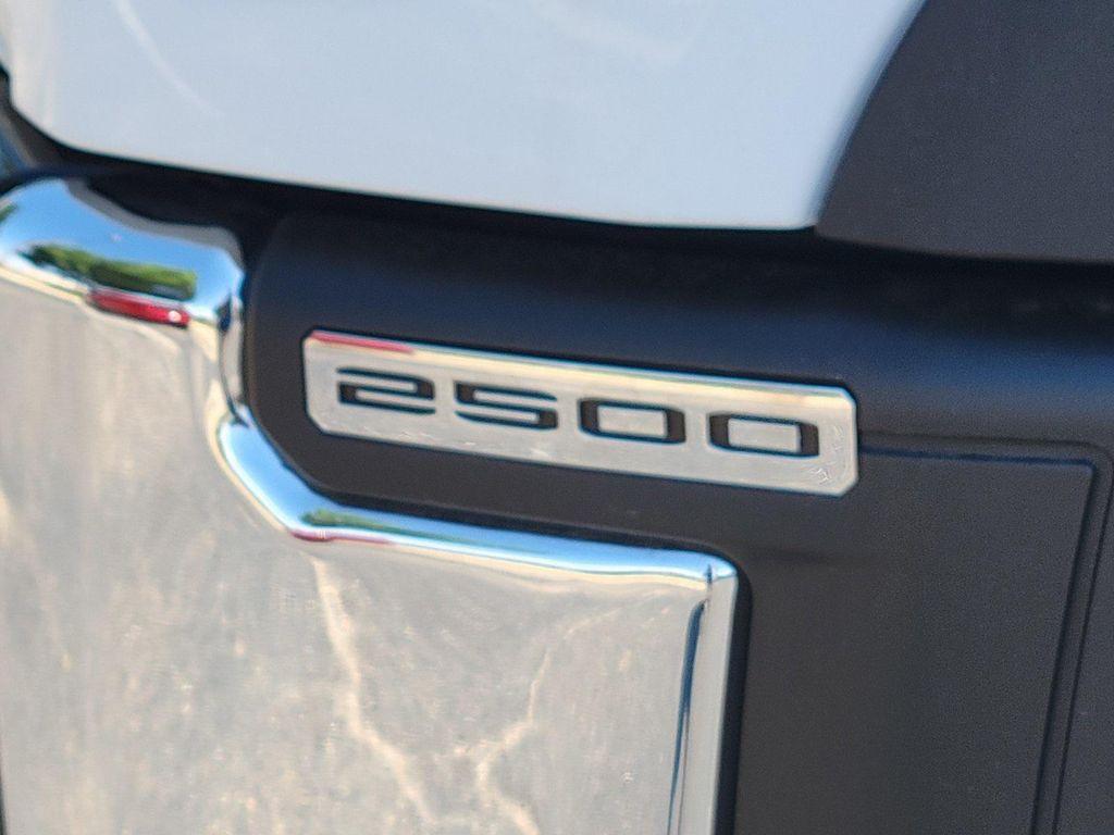 new 2025 GMC Sierra 2500 car, priced at $71,440