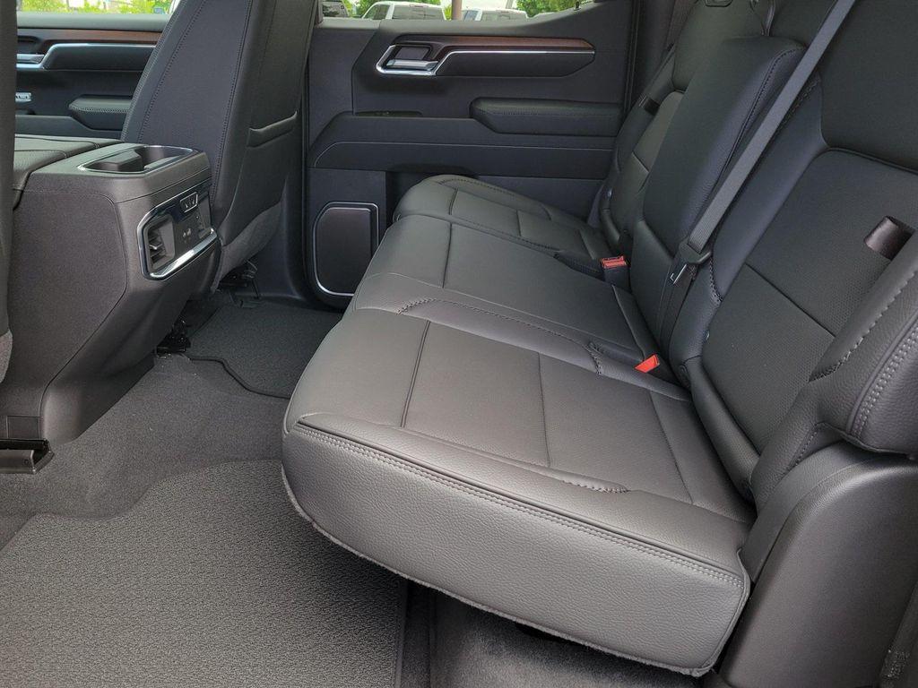 new 2025 GMC Sierra 1500 car, priced at $67,895