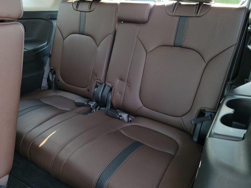 used 2023 Honda Pilot car, priced at $45,651