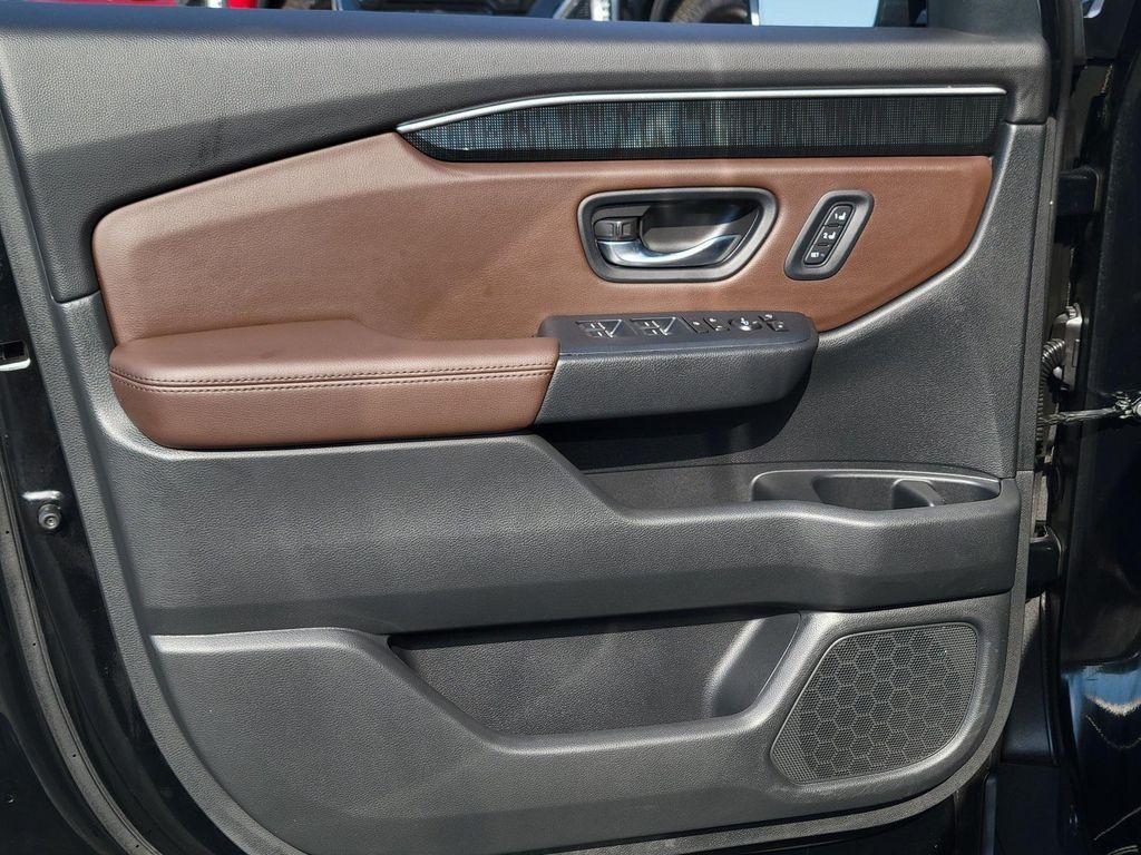 used 2023 Honda Pilot car, priced at $45,651