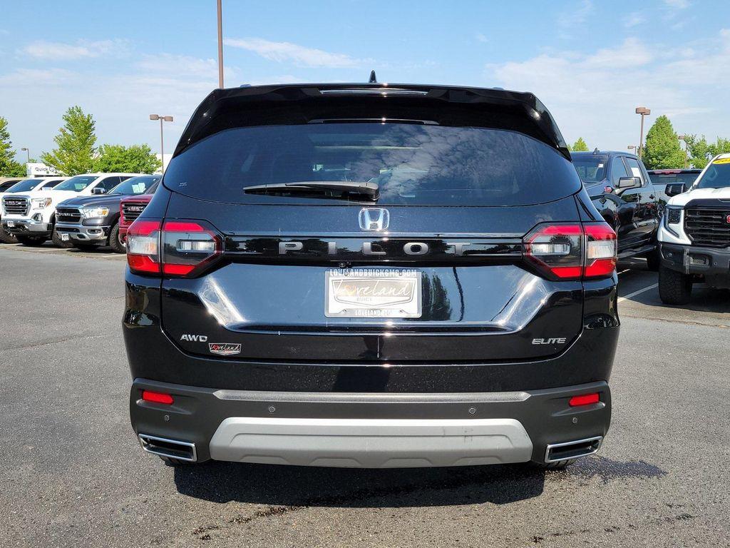 used 2023 Honda Pilot car, priced at $45,651