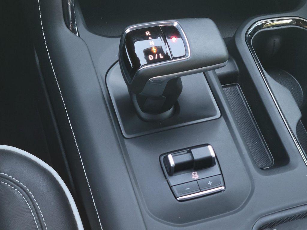 used 2024 GMC Sierra 1500 car, priced at $67,422