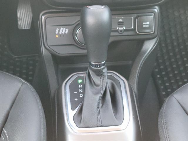 used 2022 Jeep Renegade car, priced at $22,490