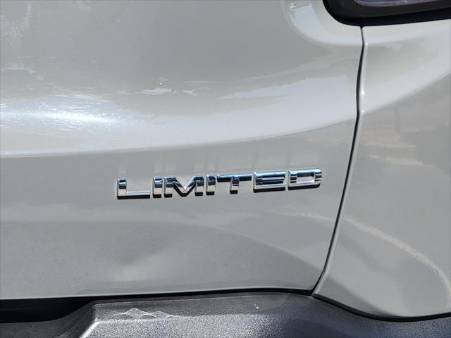 used 2022 Jeep Renegade car, priced at $22,490