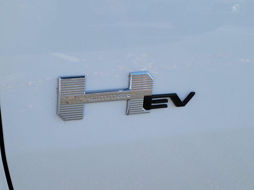 new 2025 GMC HUMMER EV Pickup car, priced at $99,940