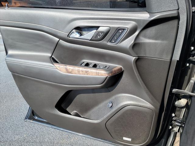 used 2023 GMC Acadia car, priced at $36,579