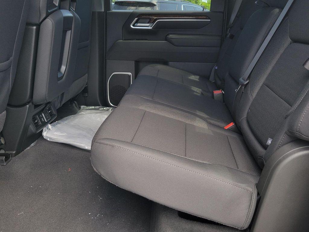 new 2025 GMC Sierra 3500 car, priced at $76,640