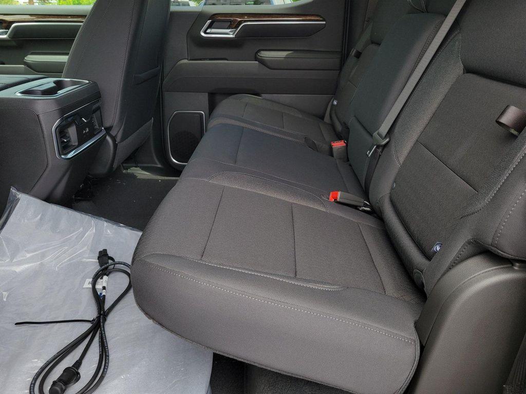 new 2025 GMC Sierra 1500 car, priced at $56,930