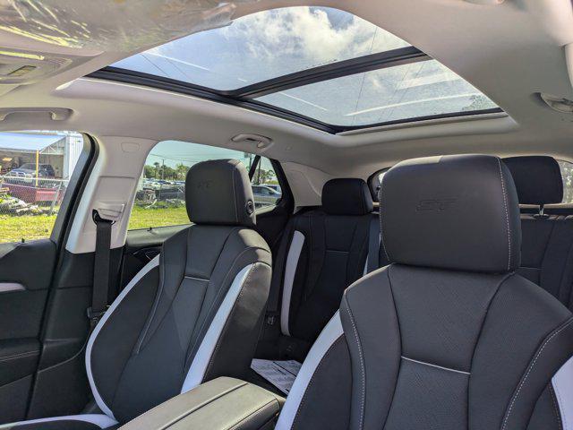 new 2025 Buick Envision car, priced at $43,735