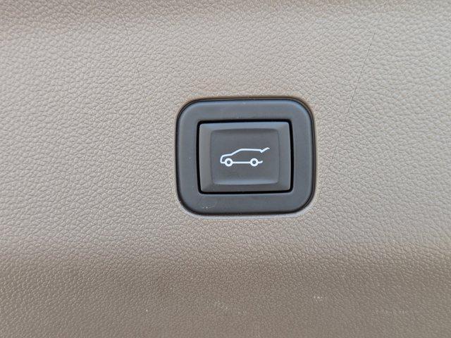 used 2024 GMC Yukon XL car, priced at $70,832