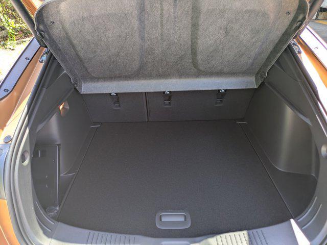 new 2025 Buick Envista car, priced at $26,225
