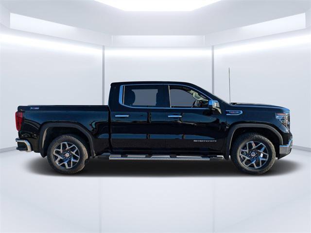 new 2025 GMC Sierra 1500 car, priced at $66,081