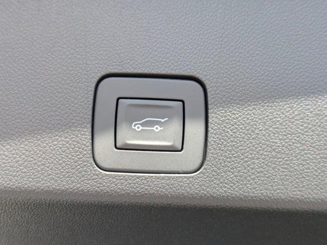 new 2025 Buick Encore GX car, priced at $25,050
