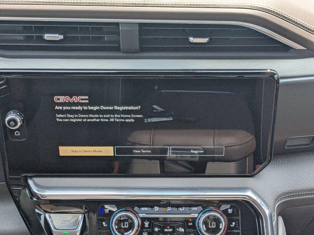 new 2025 GMC Sierra 1500 car, priced at $71,135