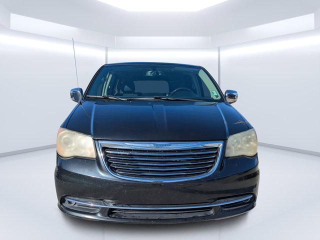 used 2014 Chrysler Town & Country car, priced at $9,895