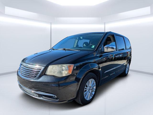 used 2014 Chrysler Town & Country car, priced at $9,895