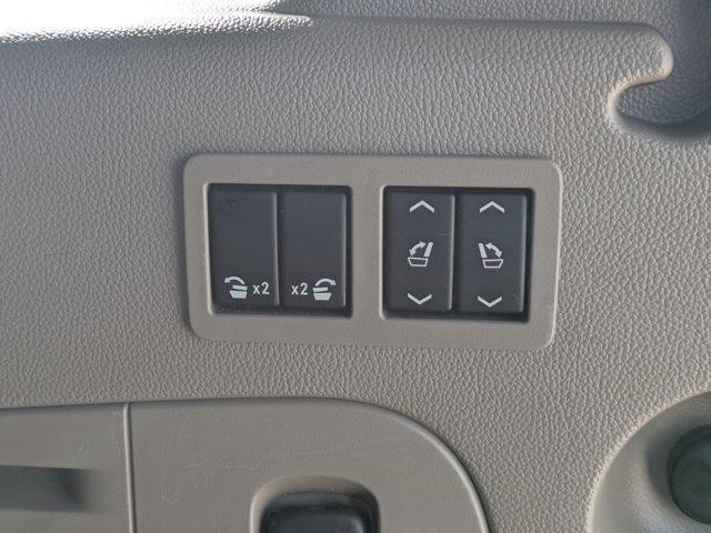 used 2015 Chevrolet Suburban car, priced at $20,759