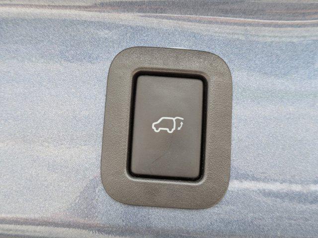 used 2015 Toyota Highlander car, priced at $14,898