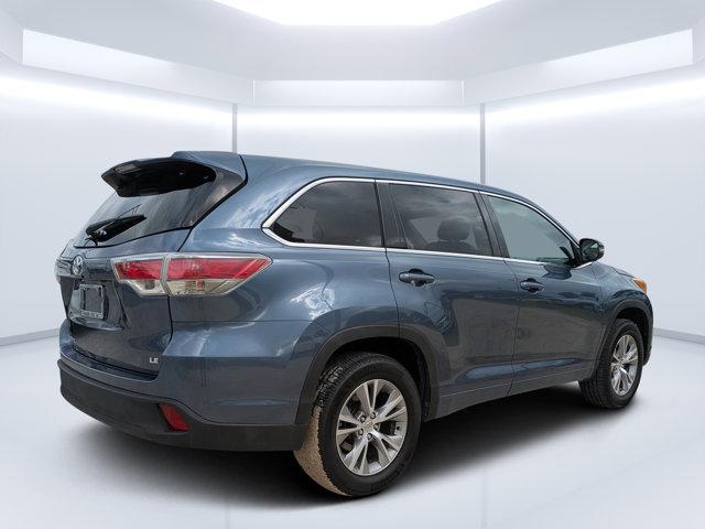 used 2015 Toyota Highlander car, priced at $14,898