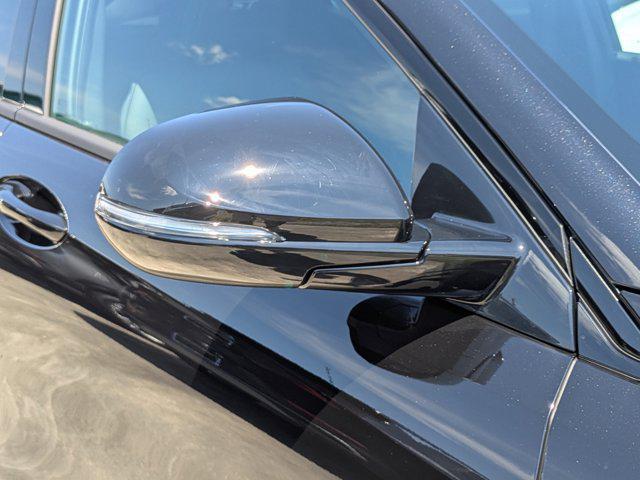 new 2025 Buick Envista car, priced at $27,625