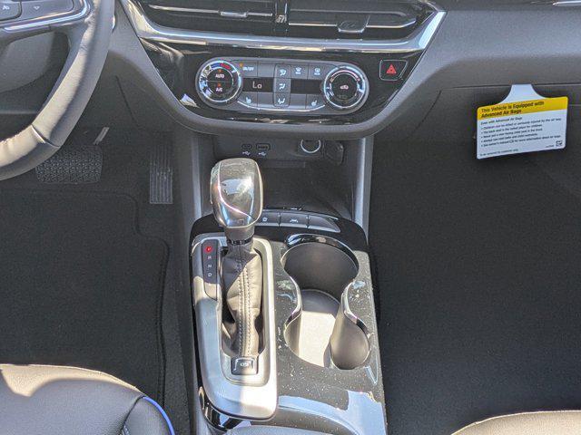 new 2025 Buick Envista car, priced at $27,625