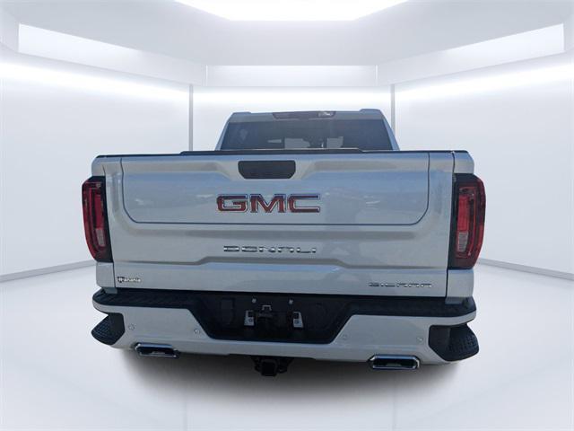 new 2025 GMC Sierra 1500 car, priced at $71,651