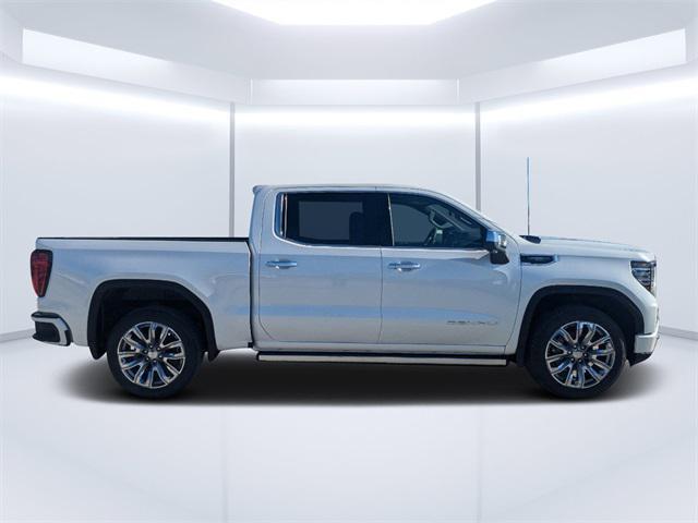 new 2025 GMC Sierra 1500 car, priced at $71,651