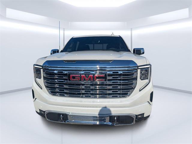 new 2025 GMC Sierra 1500 car, priced at $71,651