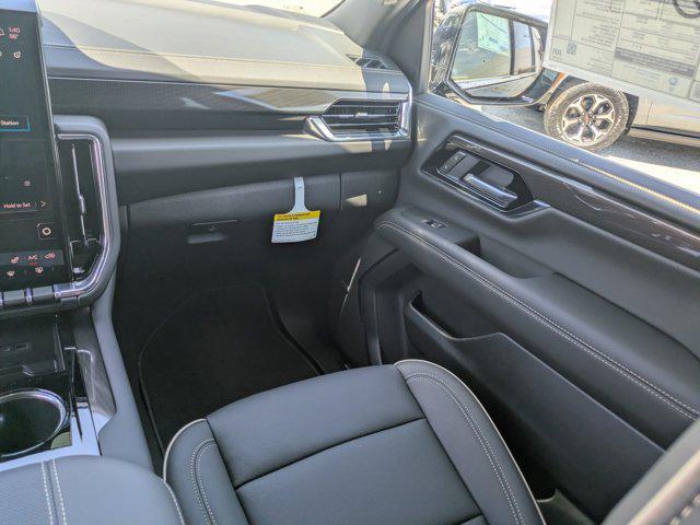 new 2025 GMC Yukon XL car, priced at $75,110