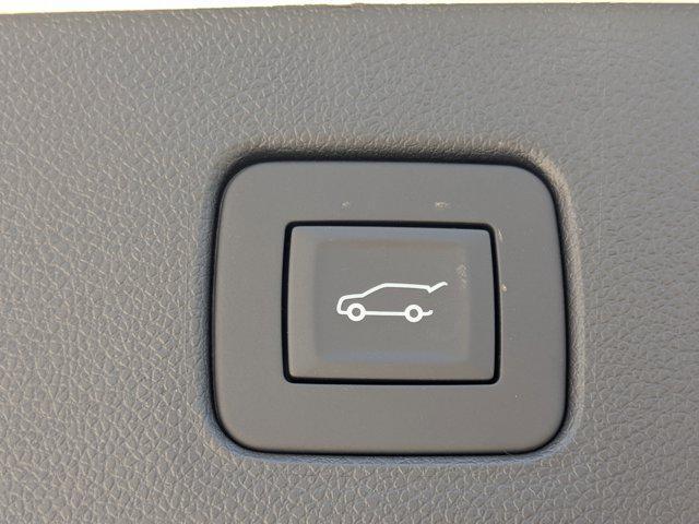 new 2025 Buick Envista car, priced at $26,832