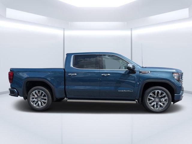 new 2025 GMC Sierra 1500 car, priced at $71,135