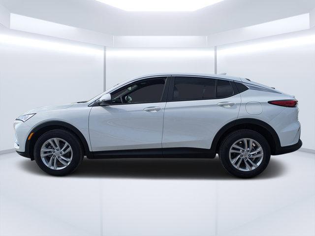 new 2025 Buick Envista car, priced at $26,151