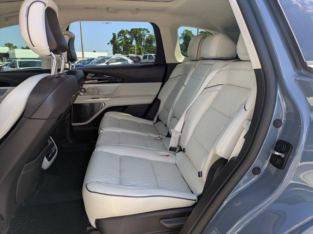 used 2025 Lincoln Nautilus car, priced at $74,988
