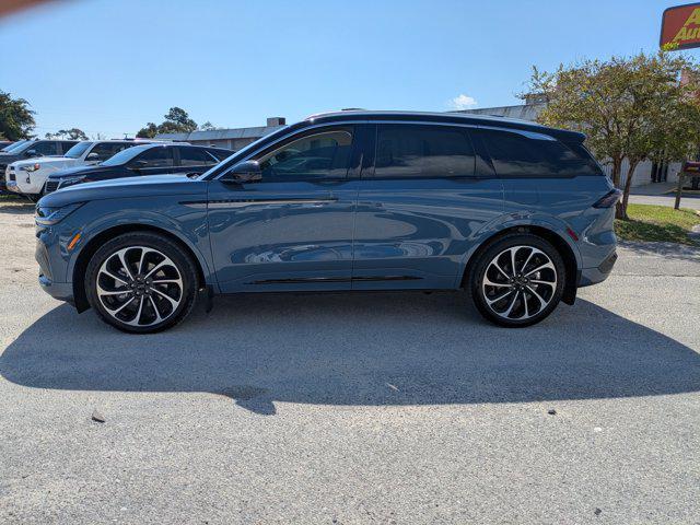 used 2025 Lincoln Nautilus car, priced at $74,988