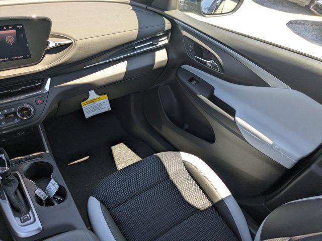 new 2025 Buick Envista car, priced at $26,151